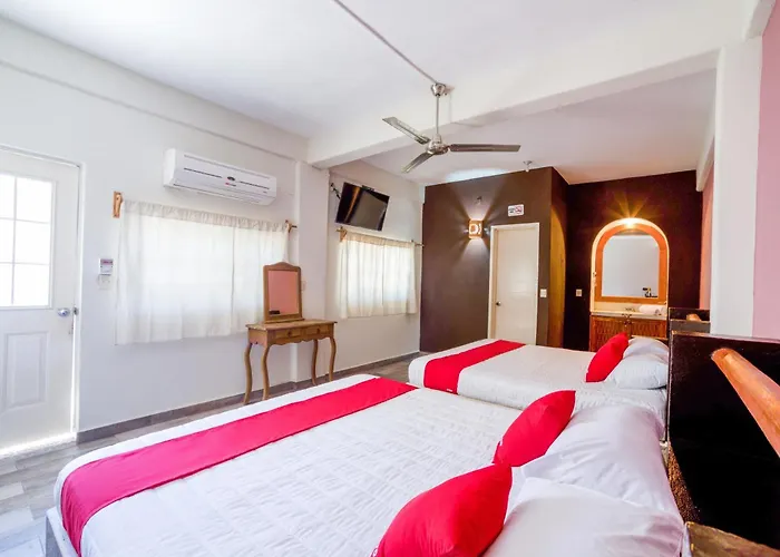 Oyo Hotel Posada Lys, Zihuatanejo